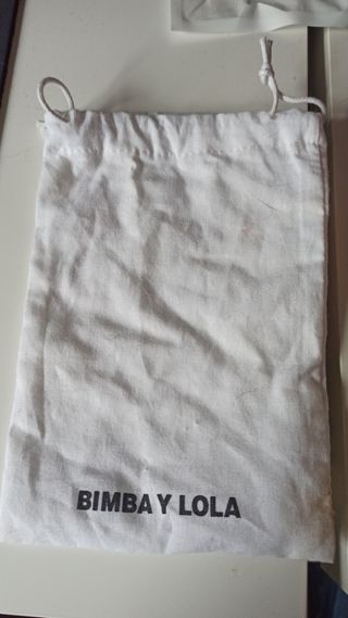 Pendientes Bimba y Lola dorados nuevos