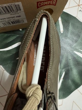 Zapatos Nuevos Camper Verde/Beige Talla 43