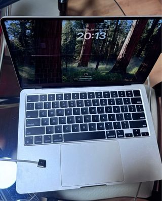 MacBook Air 13 2024 Plata 10/10