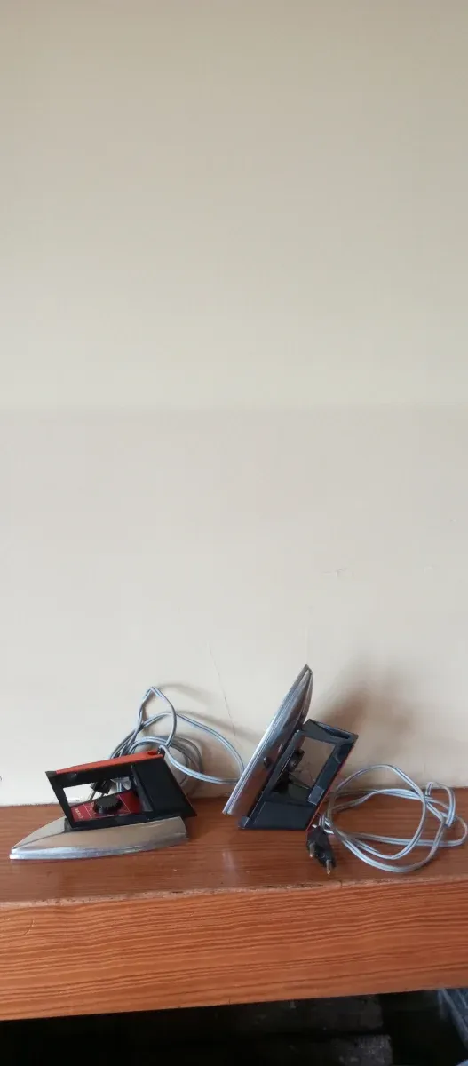 2 Planchas antiguas de juguete (50 años) a 40€ c/u