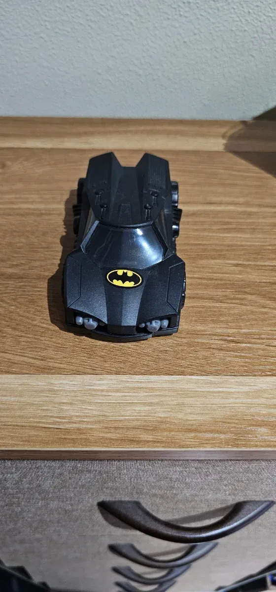 Batmobile DC Comics Giocattolo