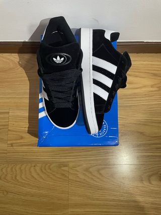 Sapatilhas Adidas Campus Preto e Branco