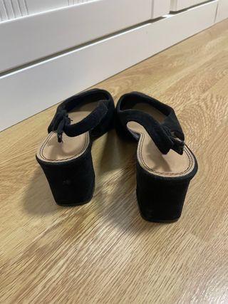 Tacón grises y negro 2x15€