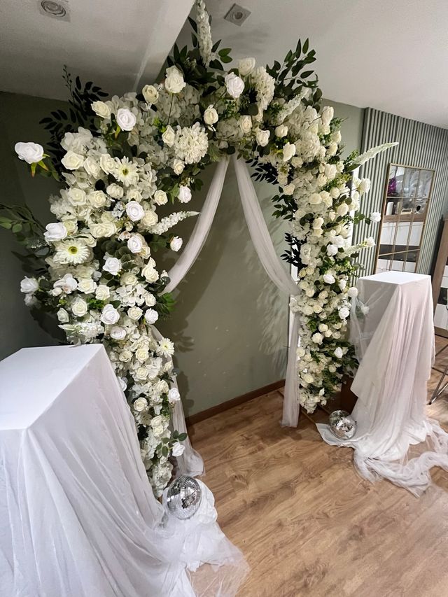 Alquiler arco de flores PROMOCIÓN FIN DE SEMANA