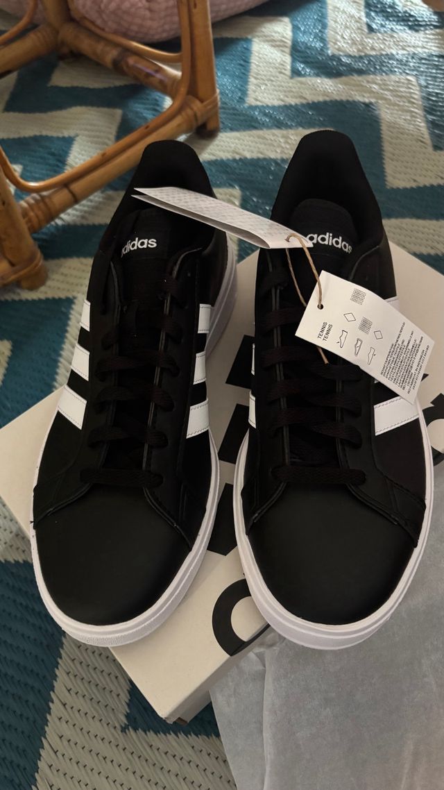 Zapatillas Adidas Grand Court Base 2.0 T42 nuevas