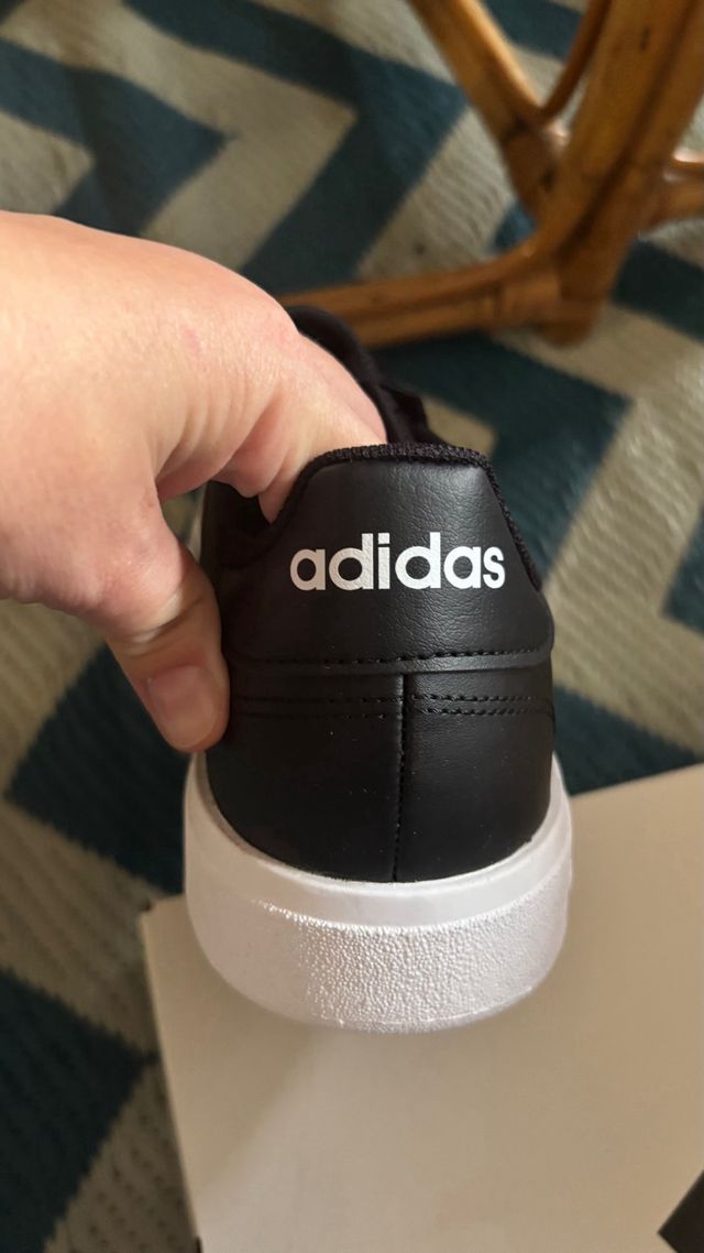 Zapatillas Adidas Grand Court Base 2.0 T42 nuevas