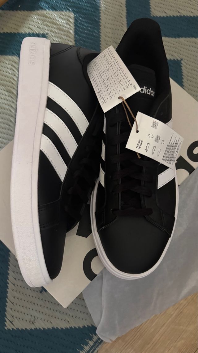 Zapatillas Adidas Grand Court Base 2.0 T42 nuevas
