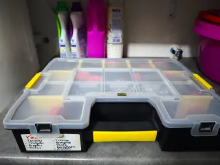 Cajas organizadoras,poseo 4 cajas,15 € cada una