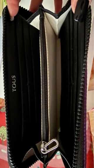 Cartera Tous Morada con Logo Bordado