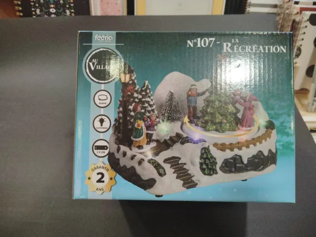 Escena Navideña Invierno con Árbol