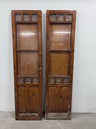 Puerta antigua de madera y cristal 120x225