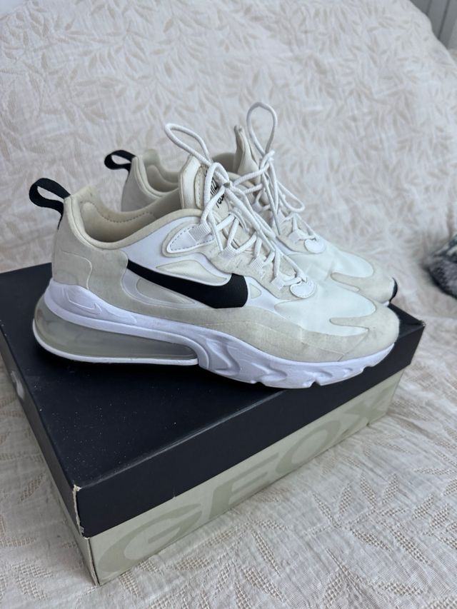 Nike Air Max 270 Beige/Negro