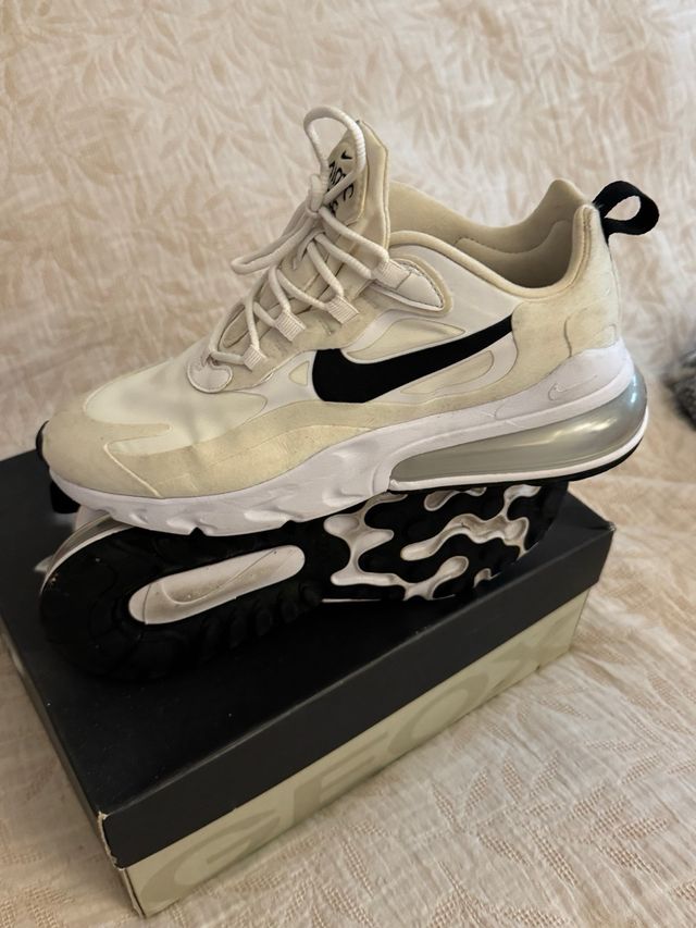 Nike Air Max 270 Beige/Negro