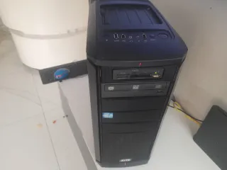 Torre Gamer Y7 Negra