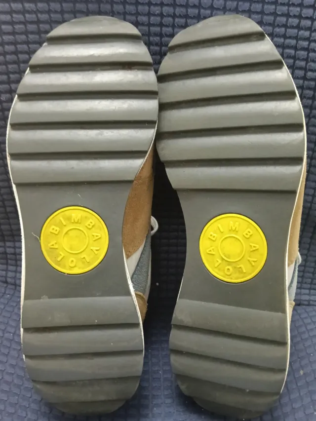 Zapatillas BIMBA Y LOLA marrones y amarillas