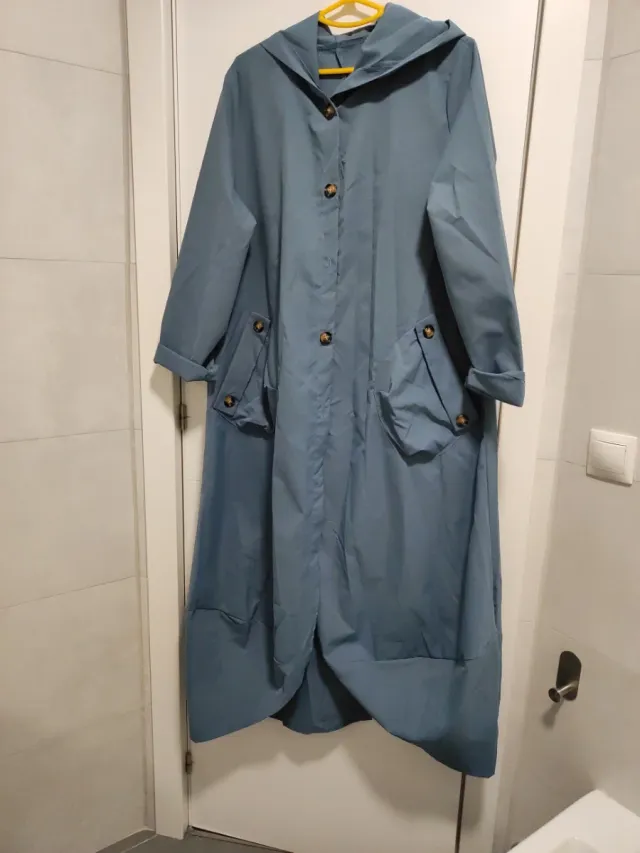 Chubasquero ligero azul talla XXL