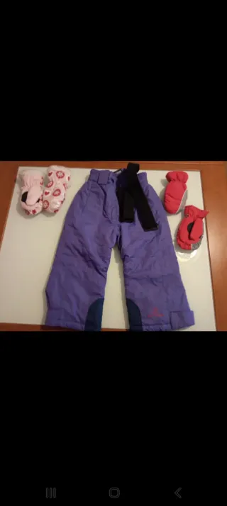 Pantalones y guantes de esquí infantiles