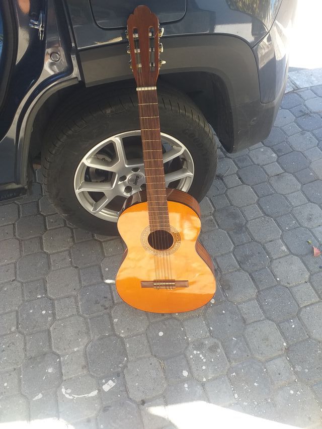 Chitarra acustica vintage