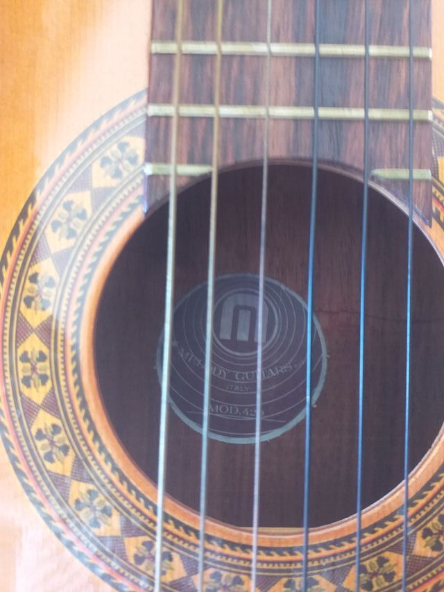 Chitarra acustica vintage