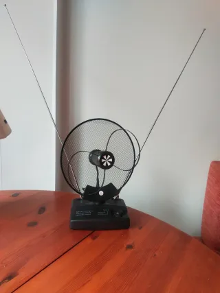 Antena TV TDT UHF VHF