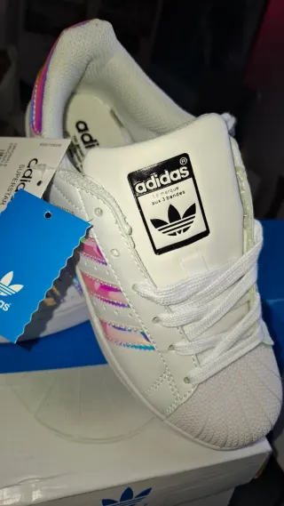 Adidas Superstar Blancas Holográficas