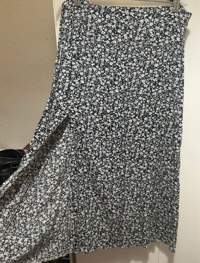 Falda larga Shein floral Talla L