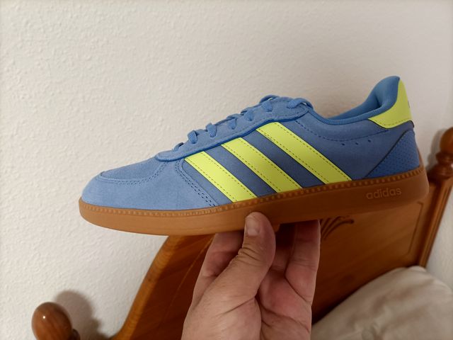 Zapatillas Adidas Talla 40 Azul y Amarillo