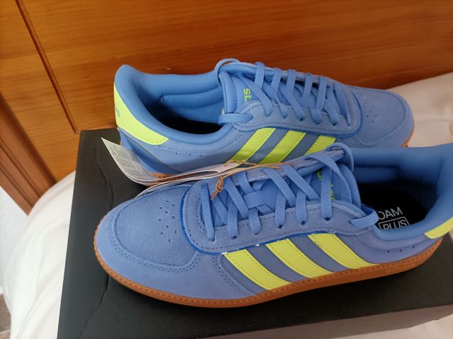 Zapatillas Adidas Talla 40 Azul y Amarillo