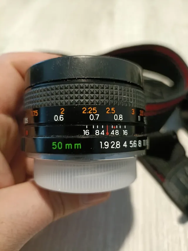 Cámara Yashica FX-3 Super 2000 y objetivos