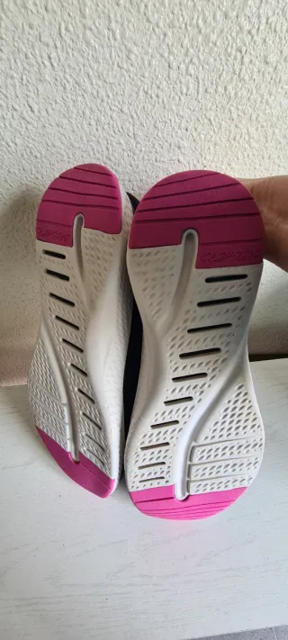 Zapatillas Skechers Stretch Fit Azul y Rosa