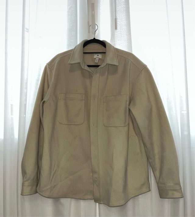 Set de 2: Jersey-Mango y Sobrecamisa Beige H&M