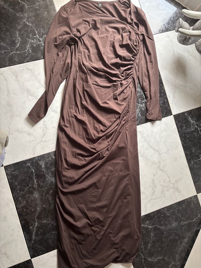 Vestido largo marrón Shein