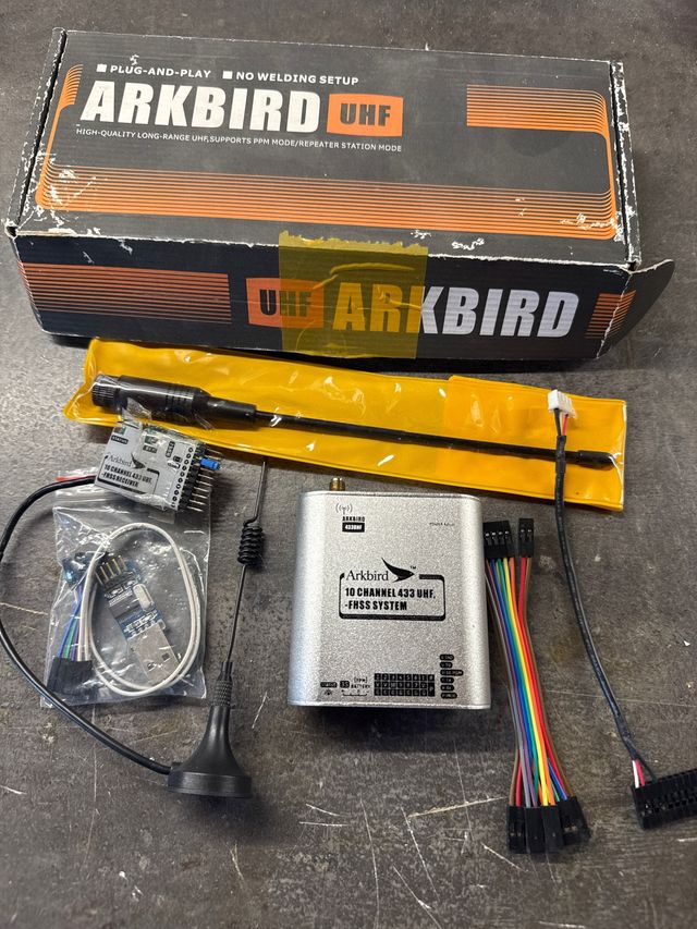 Arkbird UHF 10 Channel 433 FHSS System