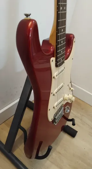 Guitarra Squier Strat