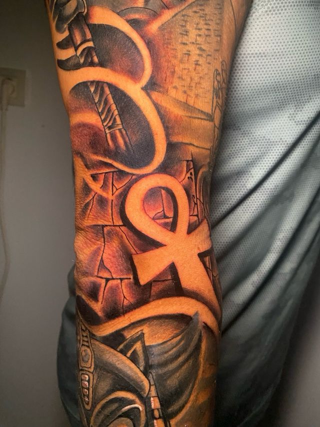 Tatuador en Cerdanyola del Vallès