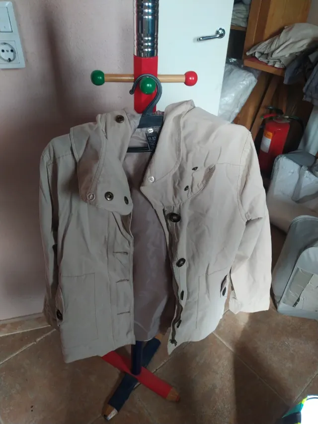 Chaqueta niña beige