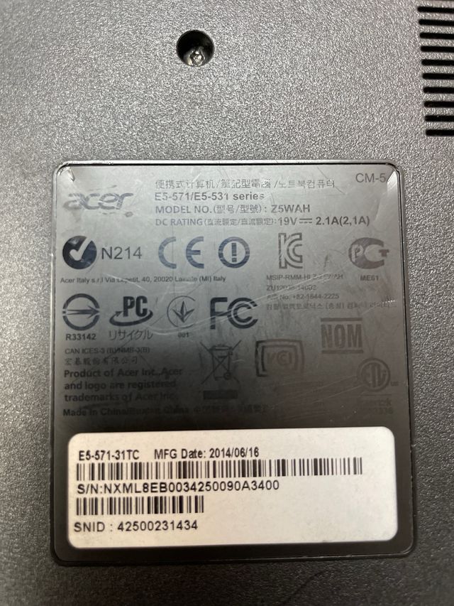 Portátil Acer Aspire E5-571 15,6″ Intel i3