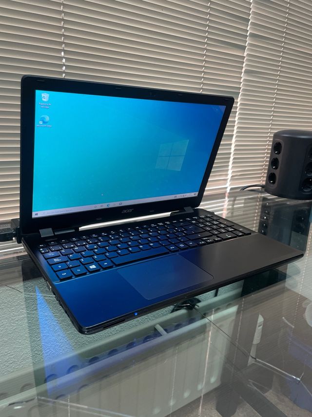 Portátil Acer Aspire E5-571 15,6″ Intel i3