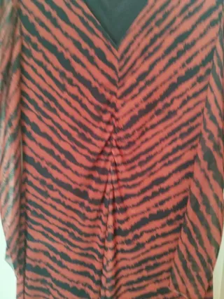 Vestido midi ICHI estampado cebra