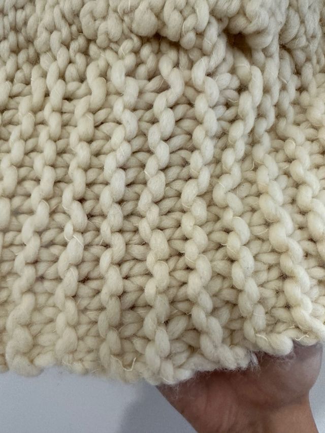 Poncho lana lavorato a mano