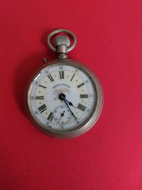 Relógio de bolso Roskopf do início do século XX