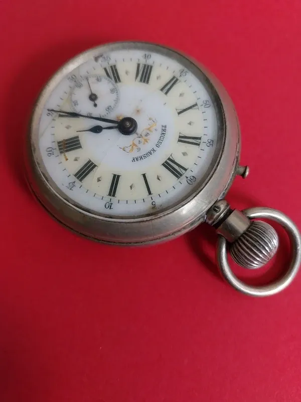 Relógio de bolso Roskopf do início do século XX