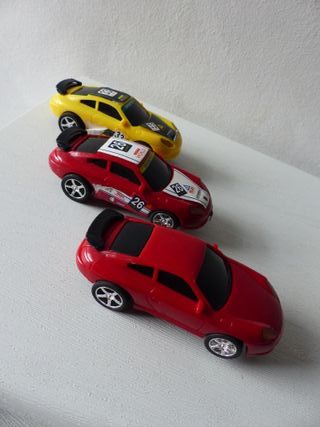 PORSCHES - SCALEXTRIC ESCALA 1/43