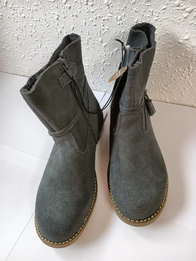 Botines niña. talla 34. Okaidi.