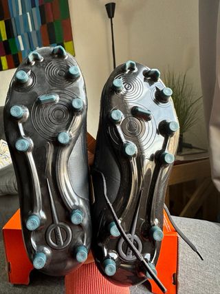 Botas de fútbol Nike Tiempo Talla 33