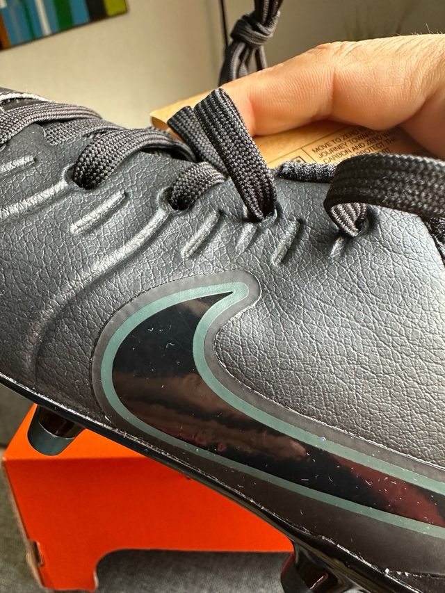 Botas de fútbol Nike Tiempo Talla 33