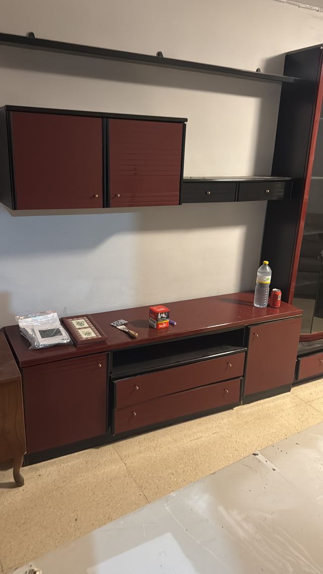 Mueble de salón mesitas somier y sofa