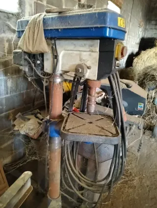 Sierra y taladro de columna