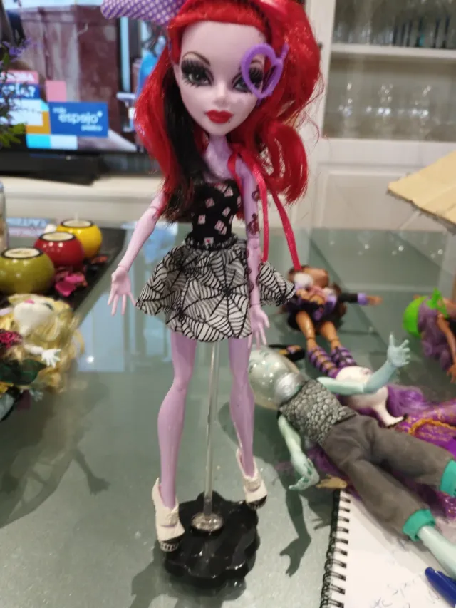 Muñeca Monster High Spectra Vondergeist