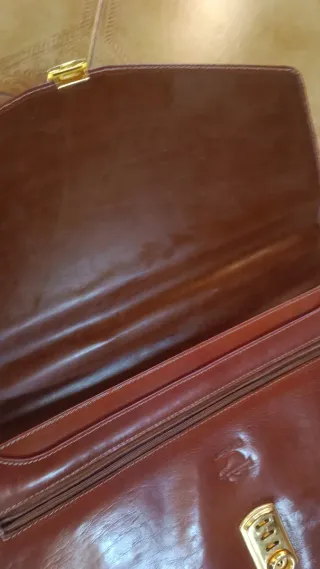 Maletín de piel 100% marrón